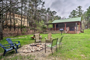 Rustic Cabin with Hot Tub Near Broken Bow Lake!